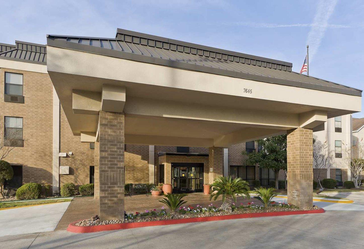 Hampton Inn Houston Willowbrook Mall Bagian luar foto